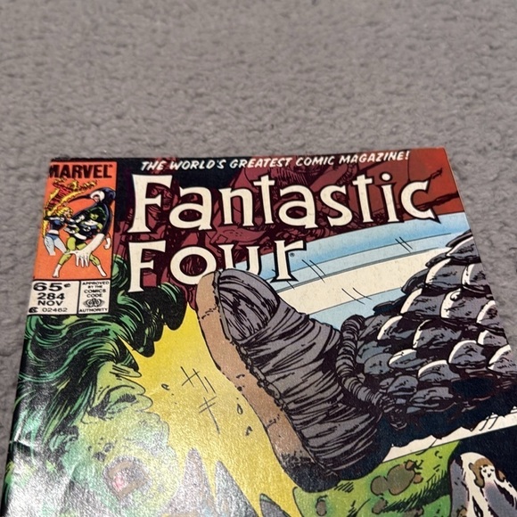Fantastic Four #284 Marvel 1985 Revolution Comic Book - Picture 3 of 7